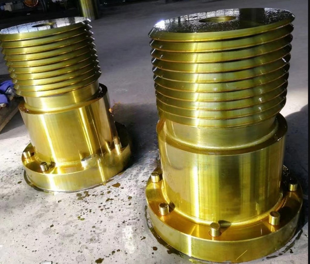 MMP1000 Crusher Head Stub Bolt Assembly